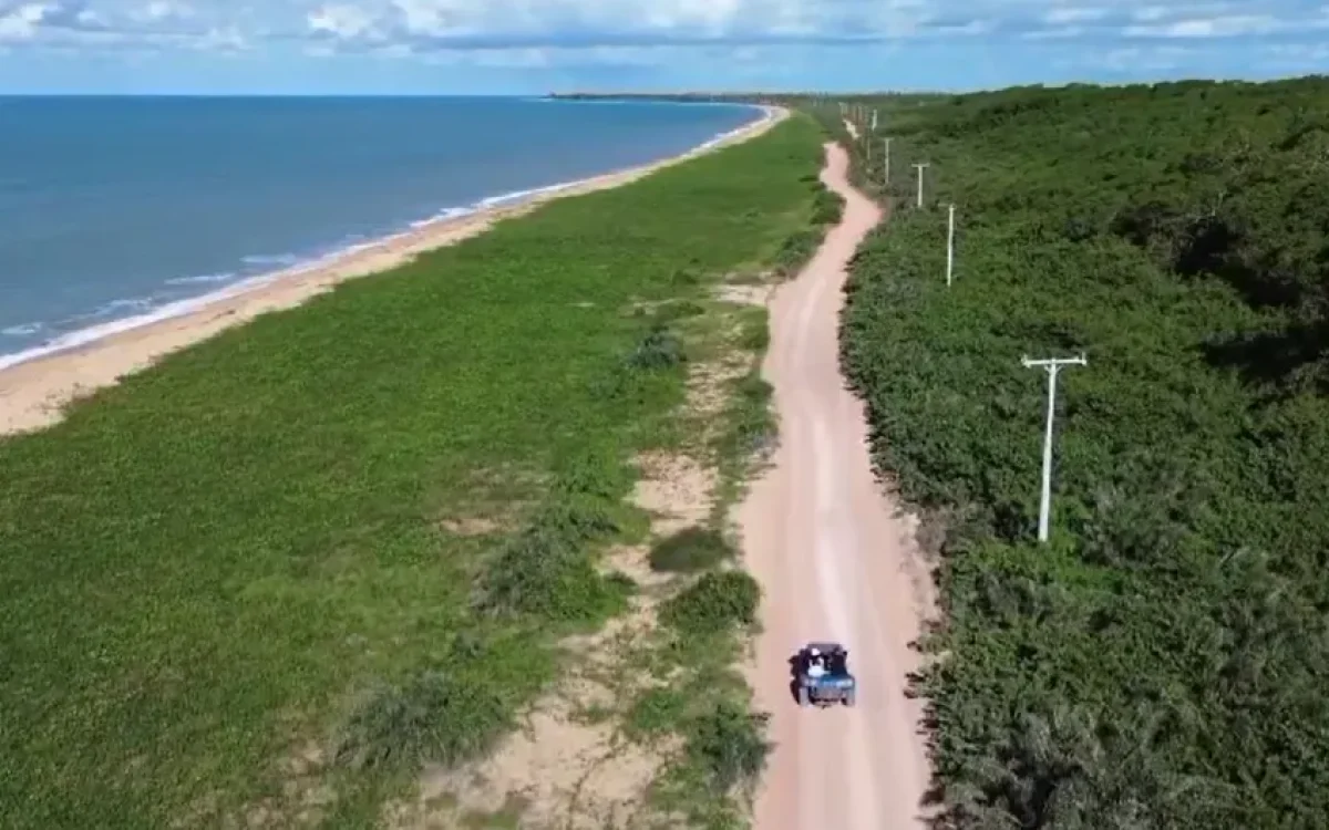 Passeio de Buggy entre Caraíva e Ponta do Corumbau: Aventura e Cultura com os Guias Indígenas Pataxó